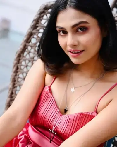 Call Girls Service in Dalu